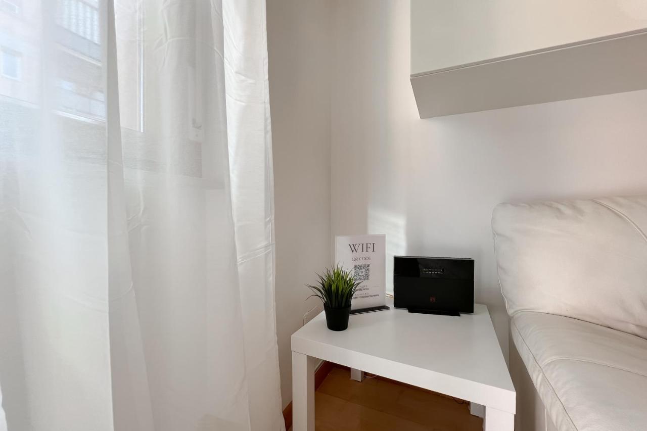 La Casa Di Roma Apartment Ngoại thất bức ảnh